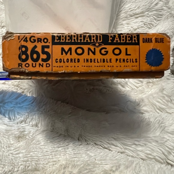 Vintage Eberhard Faber Mongol 865 Round~ Dark Blue 34 Pencils~ Unsharpened~USA - Picture 12 of 15